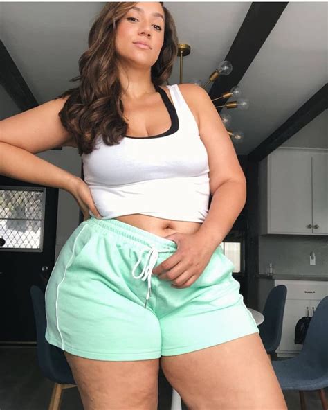 thick thighs girl porn|thick